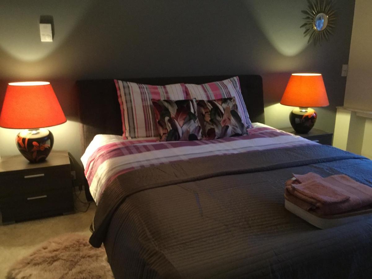 B&B East&West อีปส์ ภายนอก รูปภาพ